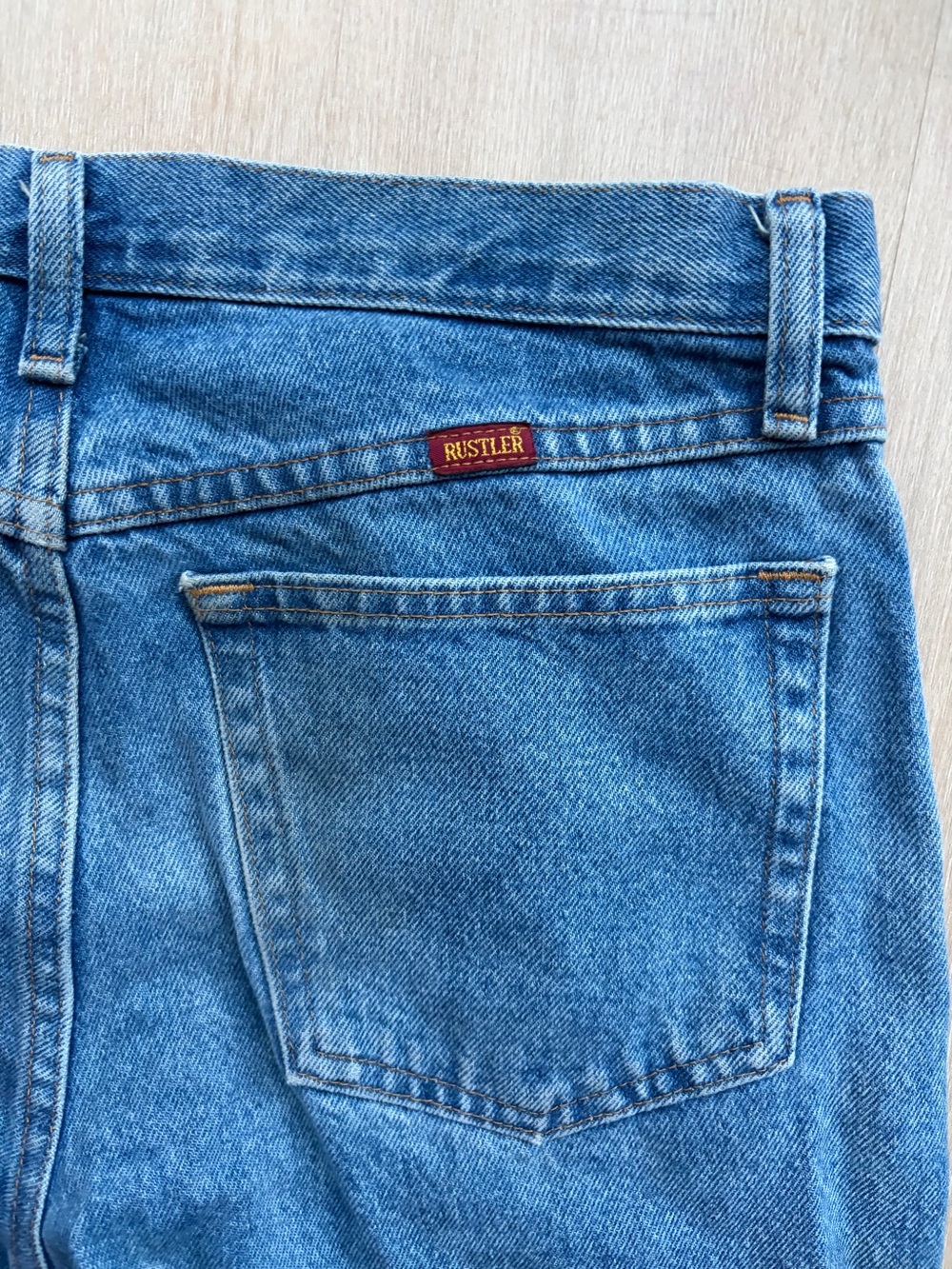 Rustler Jeans - Picture 3 of 4